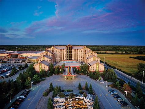 THE 10 CLOSEST Hotels to Casino Rama Resort, Orillia.